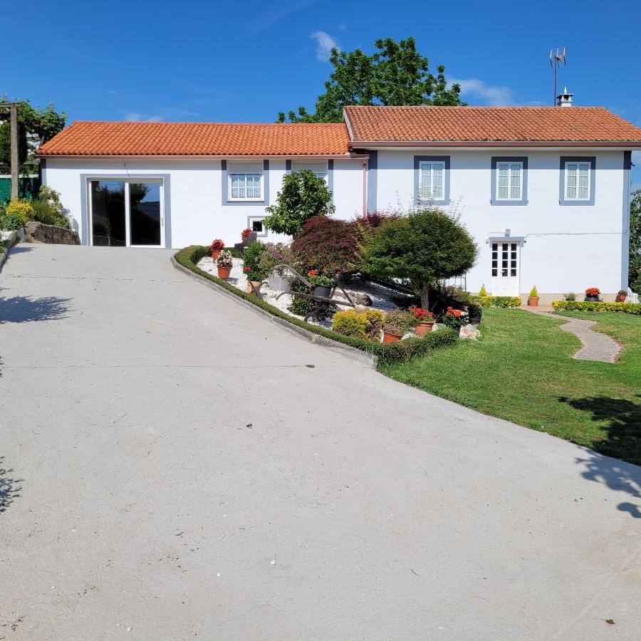 Villa Casa Tarrio Con Piscina - Santiago De Compostela à Boqueixon Extérieur photo