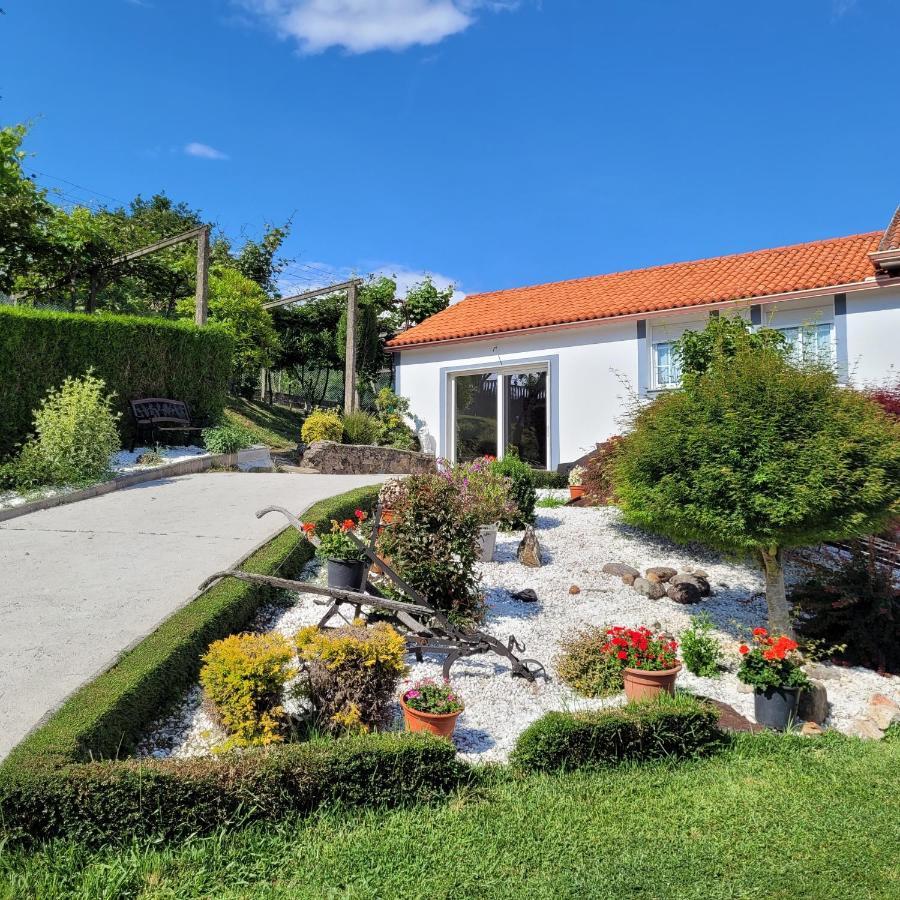 Villa Casa Tarrio Con Piscina - Santiago De Compostela à Boqueixon Extérieur photo
